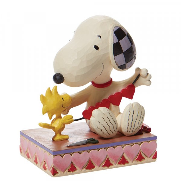 Jim Shore Peanuts Snoopy with Hearts Garland Figurine - 6007937
