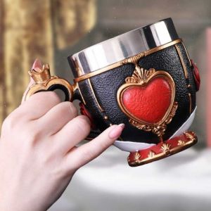 Pinkys Up - Queen of Hearts Cup 11cm
